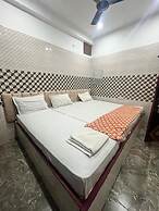 Thakur Ji P. Guest House By GRB