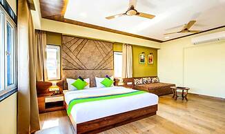 Hotel Opulence Inn