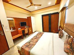 Hotel Opulence Inn