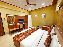 Hotel Opulence Inn