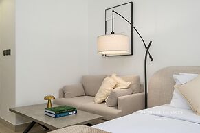 Charming Studio 10 Minutes From Dubai Mall