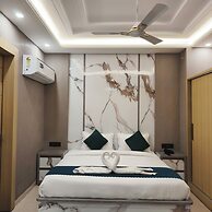 HOTEL VAIDIK GANGA