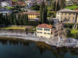 Villa Vica