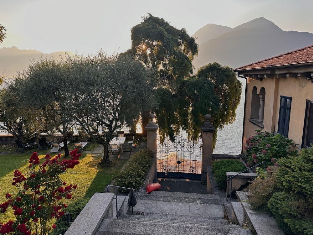 Villa Vica
