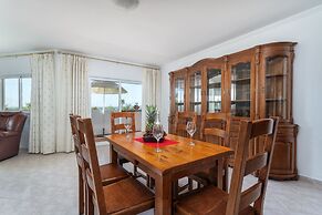 BnB Homes Luxurious Apartment With 2 Bedrooms