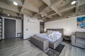 Epic Suites x Ahead