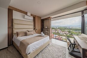 Epic Suites x Ahead