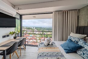 Epic Suites x Ahead