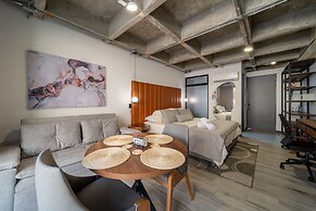 Epic Suites x Ahead