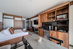Epic Suites x Ahead