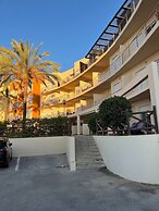 BnB Homes Apartment With Cory Terrace 2 Pools