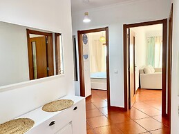 BnB Homes Apartment With Cory Terrace 2 Pools