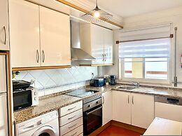 BnB Homes Apartment With Cory Terrace 2 Pools