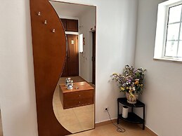 BnB Homes Luxurious Villa With 5 Bedrooms Pool