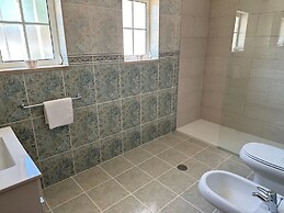 BnB Homes Luxurious Villa With 5 Bedrooms Pool