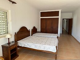 BnB Homes Luxurious Villa With 5 Bedrooms Pool