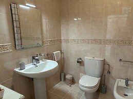 BnB Homes Luxurious Villa With 5 Bedrooms Pool