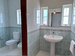 BnB Homes Luxurious Villa With 5 Bedrooms Pool