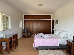 BnB Homes Luxurious Villa With 5 Bedrooms Pool