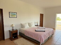 BnB Homes Luxurious Villa With 5 Bedrooms Pool