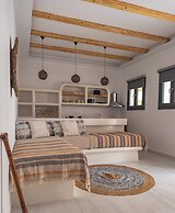 Alonia Suites