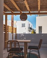 Alonia Suites