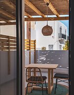 Alonia Suites