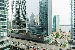 Lanterra Downtown Cn Tower