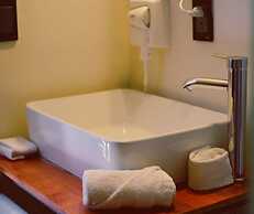 BKL Hotel