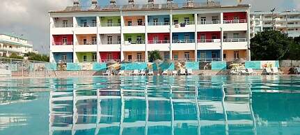 Blackstone Beach Hotel