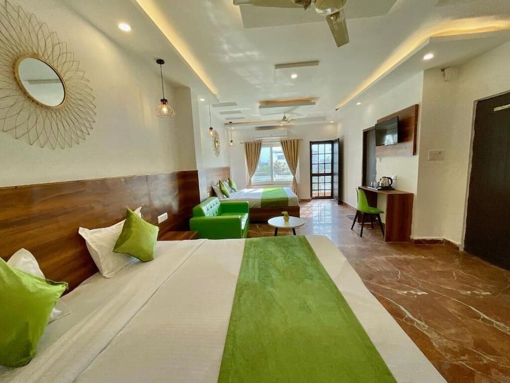Wanna Stay Rishikesh