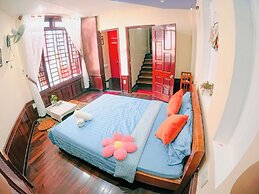 Canary Homestay