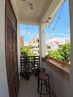 Canary Homestay