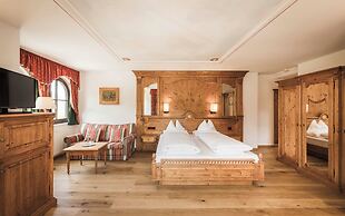 Hotel Ansitz Jakoberhof - Alpine Relax