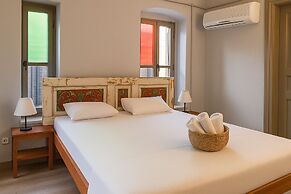 Latibule Macaron Guest House