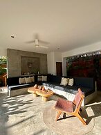 Casa Areka