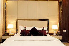 White Moon Hotel
