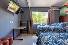 Jaco Sol Quad Plex