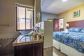Jaco Sol Quad Plex
