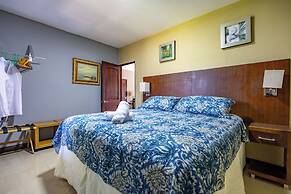 Jaco Sol Quad Plex