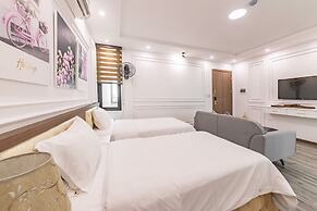 Everest Hotel