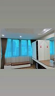 Everest Hotel