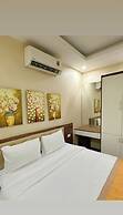Everest Hotel