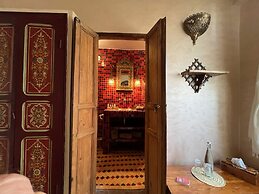 RIAD MALAÏKA