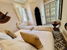 RIAD MALAÏKA