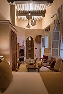 RIAD MALAÏKA