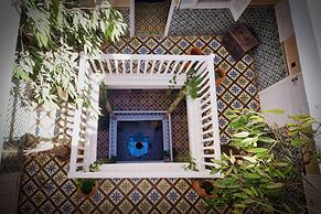 RIAD MALAÏKA