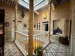 RIAD MALAÏKA