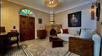 RIAD MALAÏKA