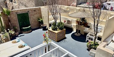 RIAD MALAÏKA